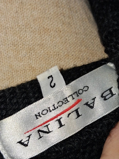 Pull asymétrique noir en laine mérinos Balina Collection - Taille S/M