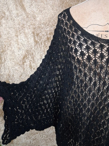 Pull tunique noir ajouré oversize très loose jusqu’au 56