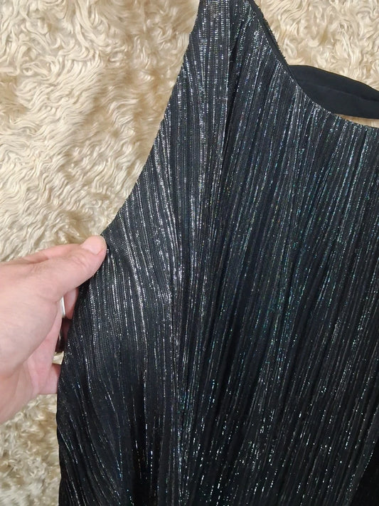 Top de soirée Kiabi noir plissé brillant taille 54/56