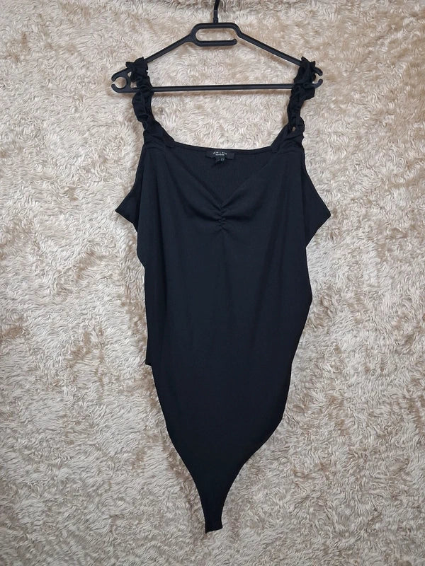 Body New Look Curves noir épaules dénudées taille 56