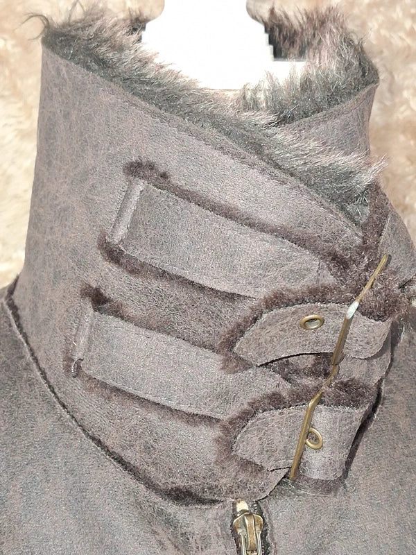 Veste effet peau lainée grise col fausse fourrure taille M