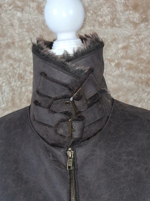Veste effet peau lainée grise col fausse fourrure taille M