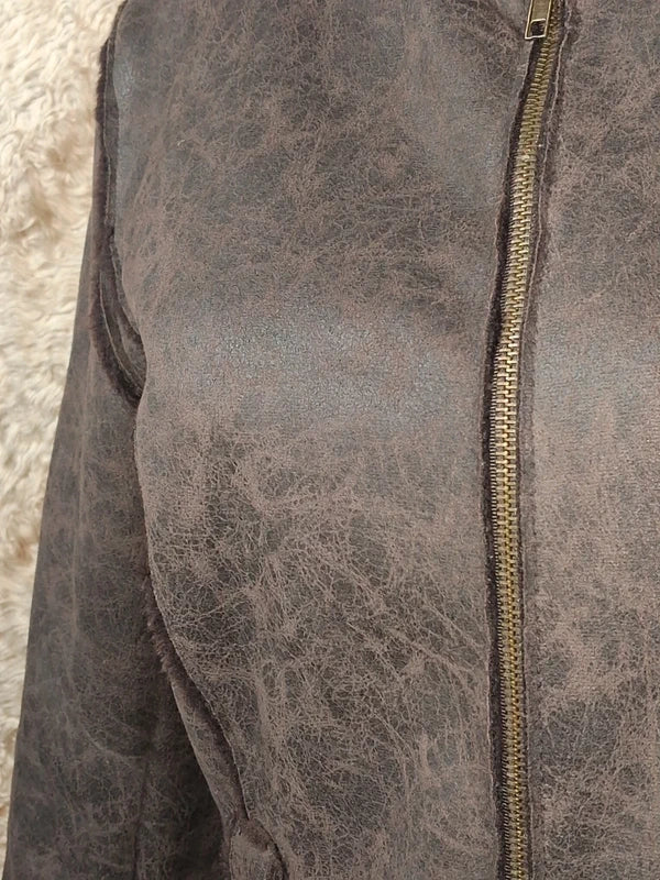 Veste effet peau lainée grise col fausse fourrure taille M
