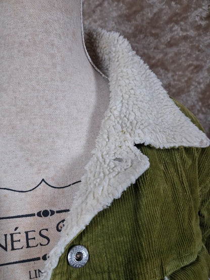 Veste Trafaluc Active velours côtelé vert kaki doublée écru taille M