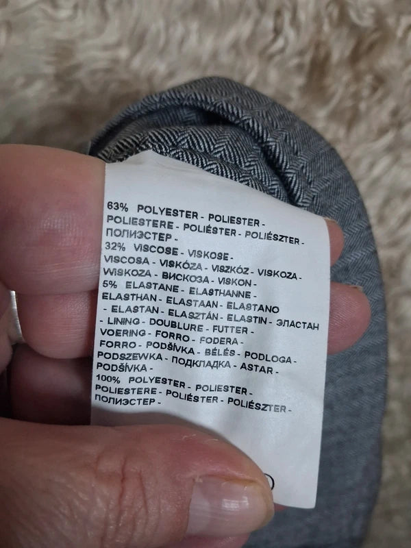 Jupe Yessica grise à plis et boutons taille 40
