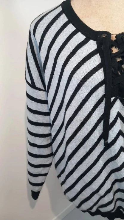 Pull Scottage Rayures Chevron & Laçage - T. 5 / 50 à 54 (Élégant & Tendance)