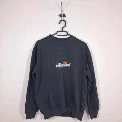 Sweat Ellesse Vintage Logo Brodé – Style Streetwear Retro – Noir Délavé – Taille S