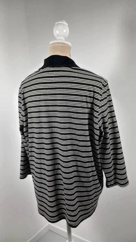 Pull Marinière Chic à Détails Dorés – NEUF – Taille 6 (Grande Taille 48/50)
