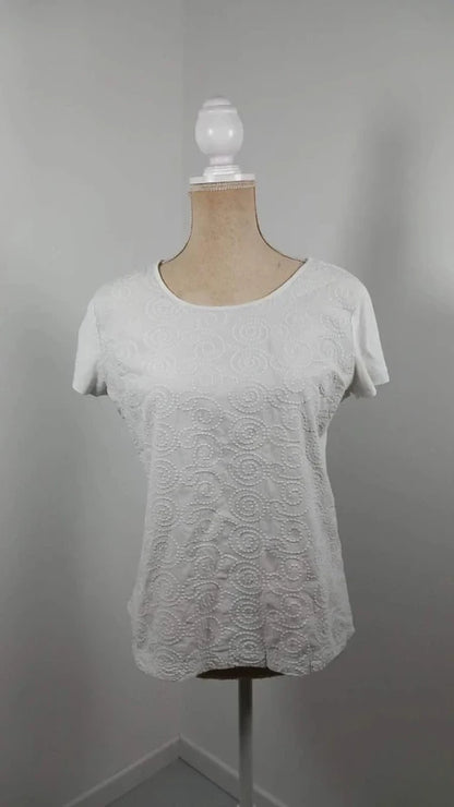 ZAMBA White Embroidered Textured T-shirt Size 3 (L) - Very Good Condition - Chic & Bohemian