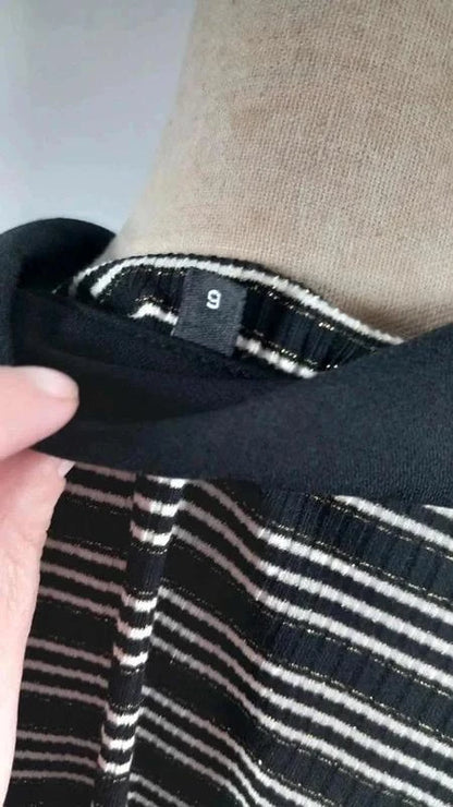 Pull Marinière Chic à Détails Dorés – NEUF – Taille 6 (Grande Taille 48/50)