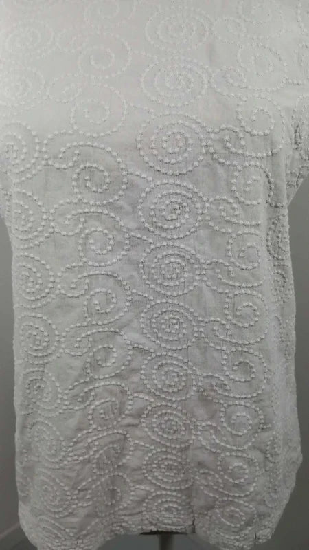 ZAMBA White Embroidered Textured T-shirt Size 3 (L) - Very Good Condition - Chic & Bohemian