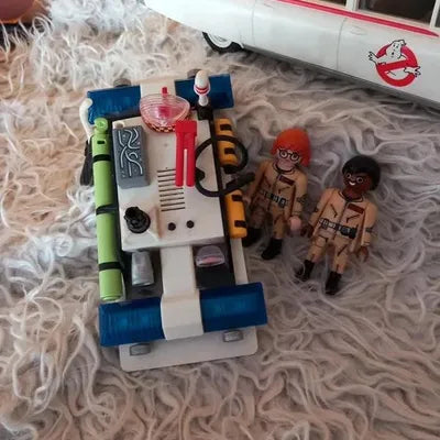 Ghostbusters - Ecto-1 Vehicle + Winston & Janine Figures - Vintage Collector Toy