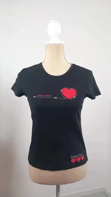 Cache Cache T-shirt – Black – Red Heart Embroidery "Cœur à Prendre" – Size L (US 8/10)