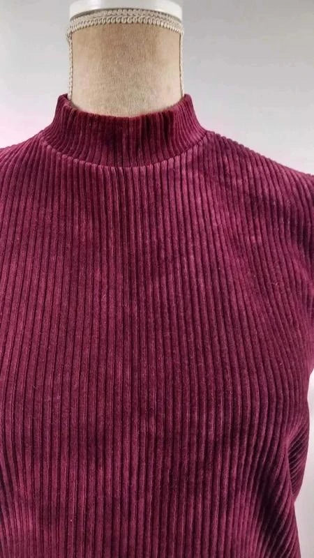 Top Velours Côtelé Bershka – Bordeaux Profond – Taille M – NEUF