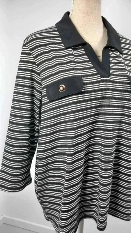 Pull Marinière Chic à Détails Dorés – NEUF – Taille 6 (Grande Taille 48/50)