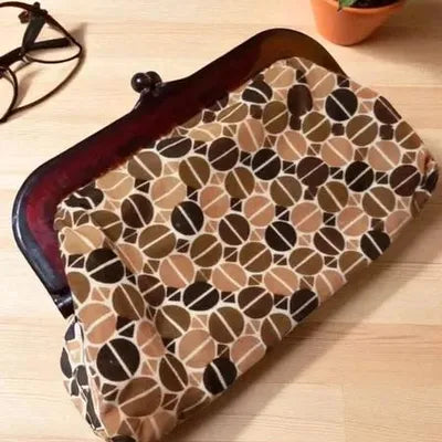 Pochette Velours Vintage – Accessoire Bohème Chic Intemporel