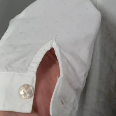 Miss Captain Shirt – White Dotted Swiss & Mother-of-pearl Buttons – Fitted – Size 38
