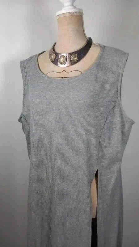 Magnifique longue tunique grise Pink Clove – Taille 52 – Neuve !