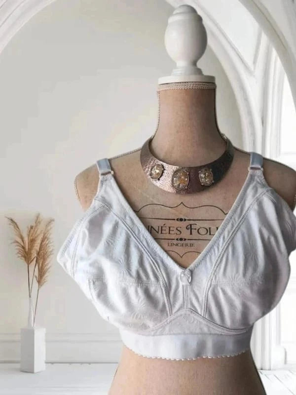 Joli soutien gorge blanc en 105E