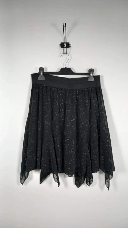 Jupe Noire en Tulle Ligne à suivre - Taille 42 - Coupe Asymétrique à Pointes
