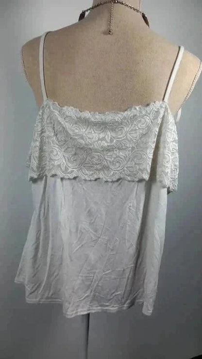 Beau débardeur blanc dentelle taille 56