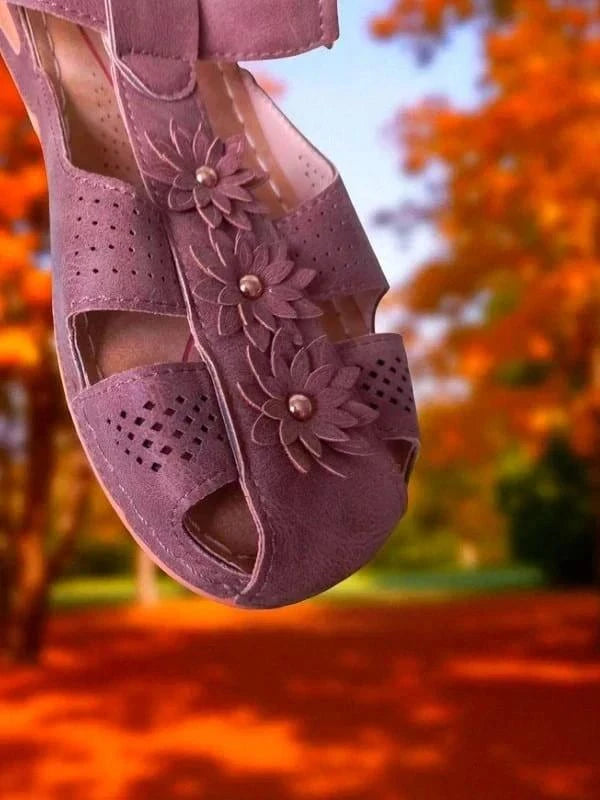 Belle paire de sandale marron pointure 40