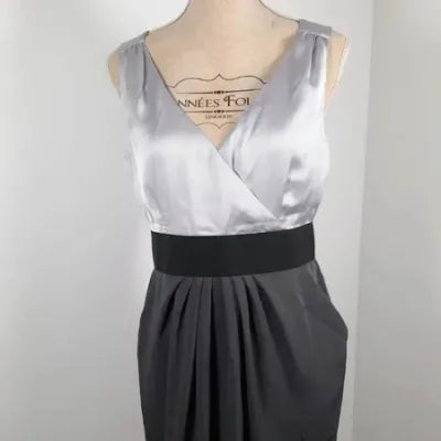 Robe Satinée H&M 40 - Neuve - Coupe Cache-Cœur & Poches