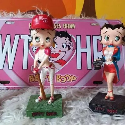 Lot of 3 Hand-Painted Resin Betty Boop Figurines + Enamel Plate – 15 cm