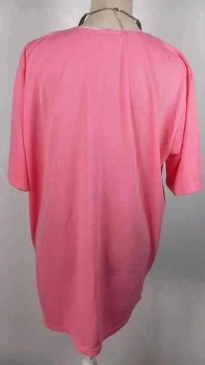 Joli tee shirt rose à broderie taille 3 XL 50/52