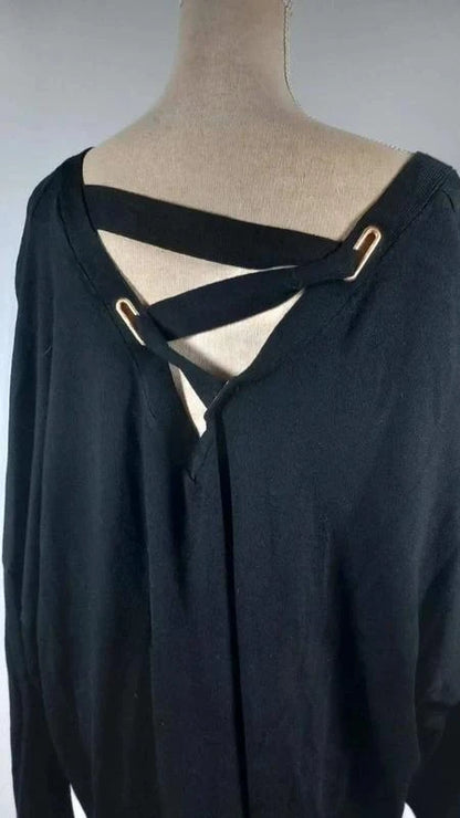 Pull Léger Noir – Détails Croisés au Dos – Neuf – Taille 58/60