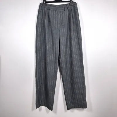 Pantalon de Tailleur Fluide Gris à Rayures Tennis Primark – Coupe Droite – Taille 40
