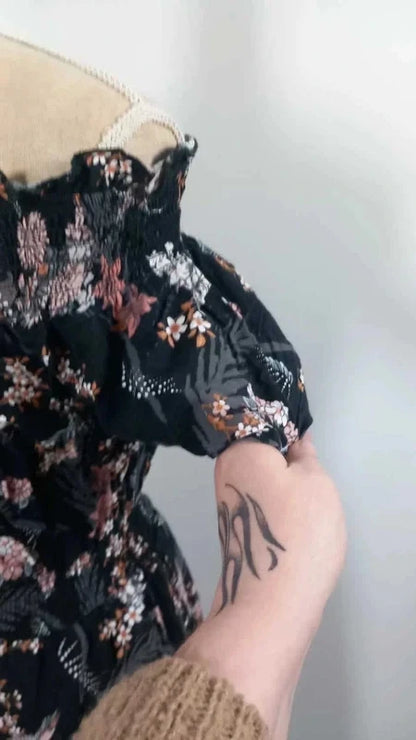 Robe Fleurie GÉMO Noire Style Bohème - Taille 36 (S) - Épaules Dénudées