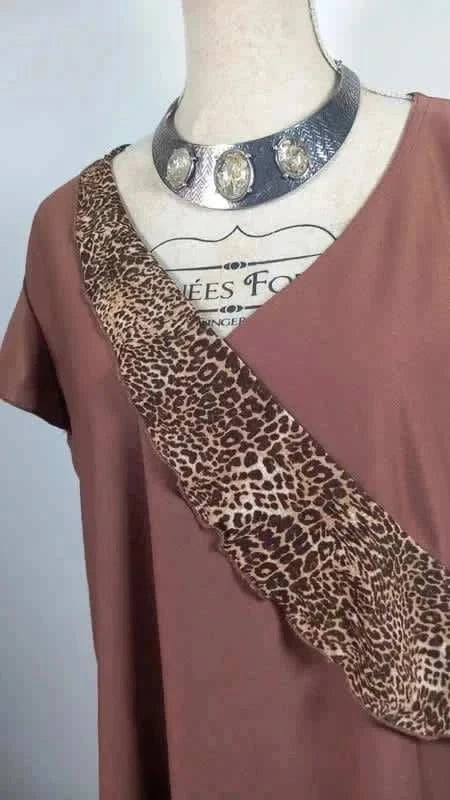 New Tunic & Trouser Set Size 52 - Brown & Printed