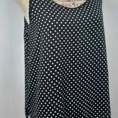 Atmosphere Sleeveless Top – White/Black Polka Dot Print – Chic Retro Style