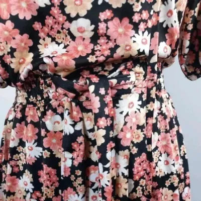Robe mi-longue vintage fleurie neuve – Style Rétro/Romantique – Taille 38