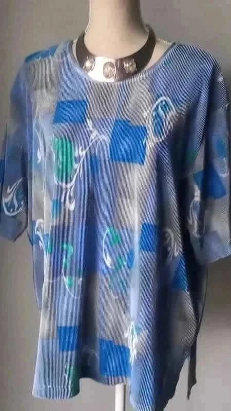 Tunique bleue vintage taille 52