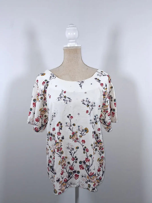 Blouse Fluide Fleurie Crème – Dos Nu à Nouer Élégant – Taille 44 (XL)