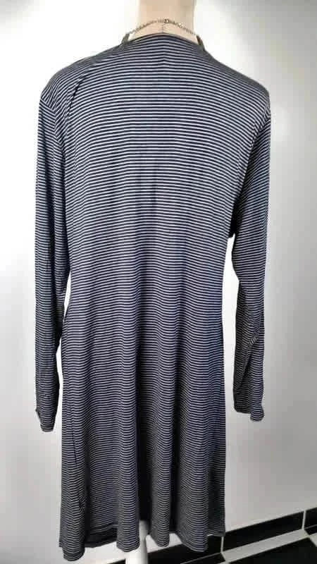 Belle robe marinière sexy spécial allaitement marque Kiabi taille XXL 50/52