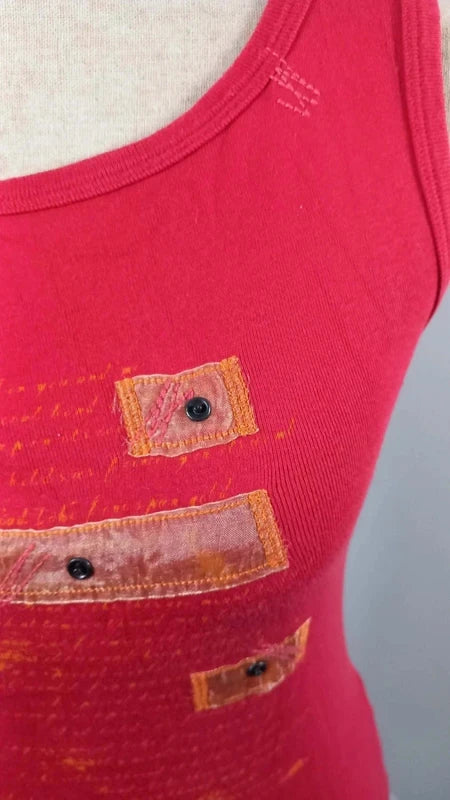 Poppy Red Tank Top – Patches & Lettering Details – Size M – Very Good Condition