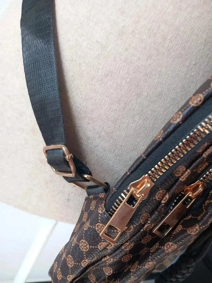 Petit sac style banane multi poche
