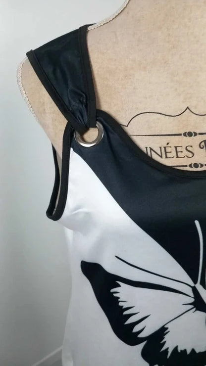 Top Fluide Noir & Blanc Motif Papillon – Détails Anneaux – Neuf – Taille L