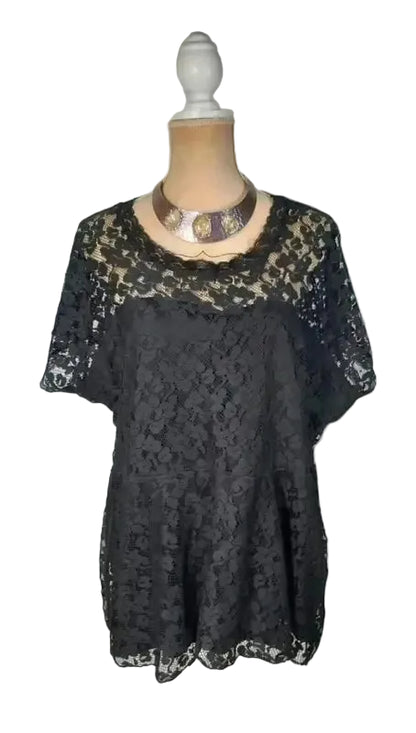 Haut Péplum Dentelle noir – Élégance & Féminité Grande Taille !