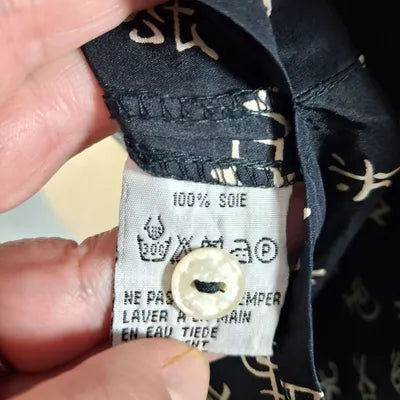 100% SILK Black Camaïeu Shirt with Asian print – Size 3 (US 8/10)