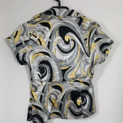 Haut Satiné la city Taille 2 – Top Vintage Imprimé Arabesques Jaune & Gris