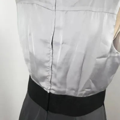 Robe Satinée H&M 40 - Neuve - Coupe Cache-Cœur & Poches