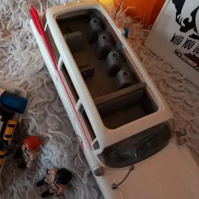 Ghostbusters - Ecto-1 Vehicle + Winston & Janine Figures - Vintage Collector Toy