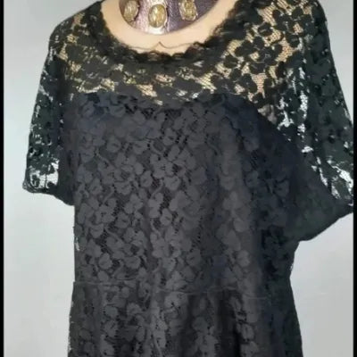 Haut Péplum Dentelle noir – Élégance & Féminité Grande Taille !