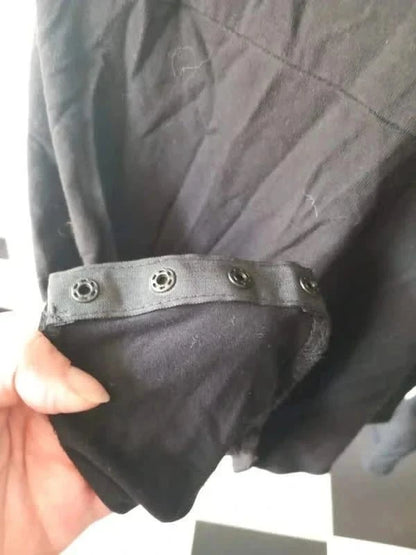 Joli body noir et résille en taille 56 de chez Asos, décolleté plongeant très sexy