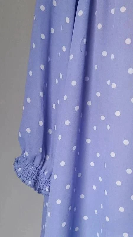 Tunique mauve bleutée à pois blanc