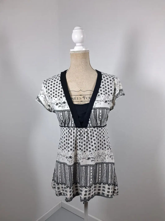 Defimode Black & White Fluid Tunic – Bohemian Print – Empire Cut – Size M (US 6)